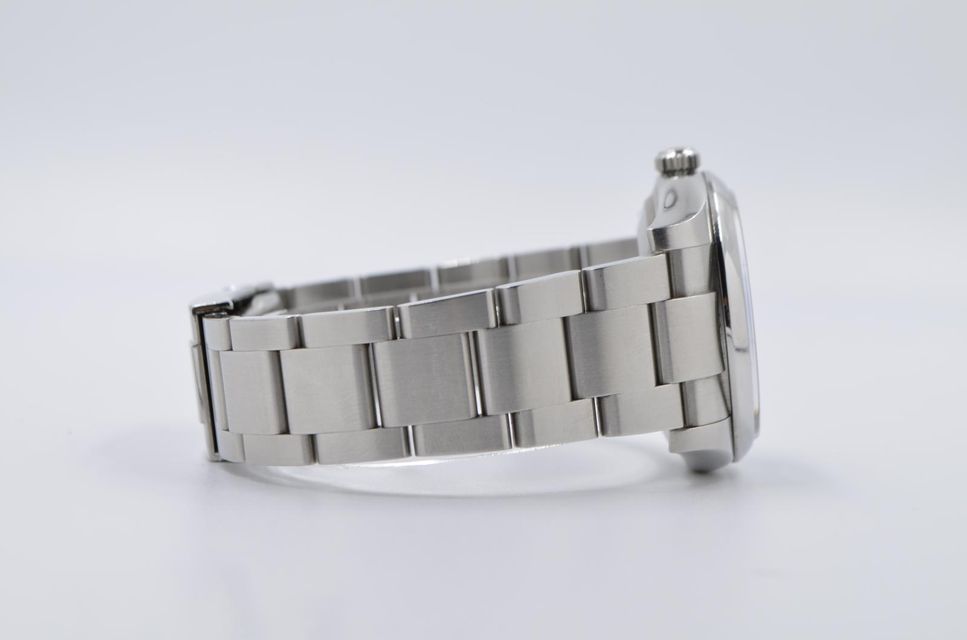 Rolex Oyster Perpetual 114200 Image 3